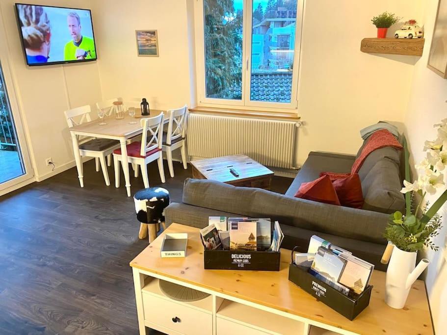 Beautiful Flat With Nice Lake And Mountain Views Weggis Eksteriør billede