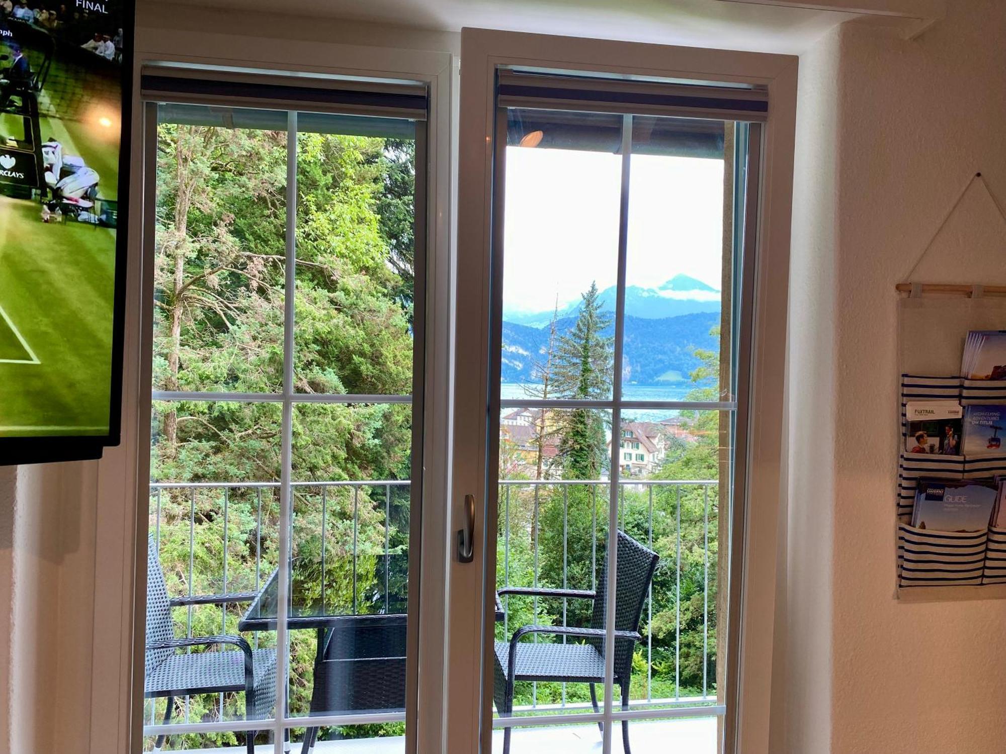 Beautiful Flat With Nice Lake And Mountain Views Weggis Eksteriør billede